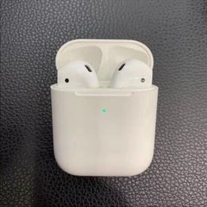 2nd Generations Apple Airpods